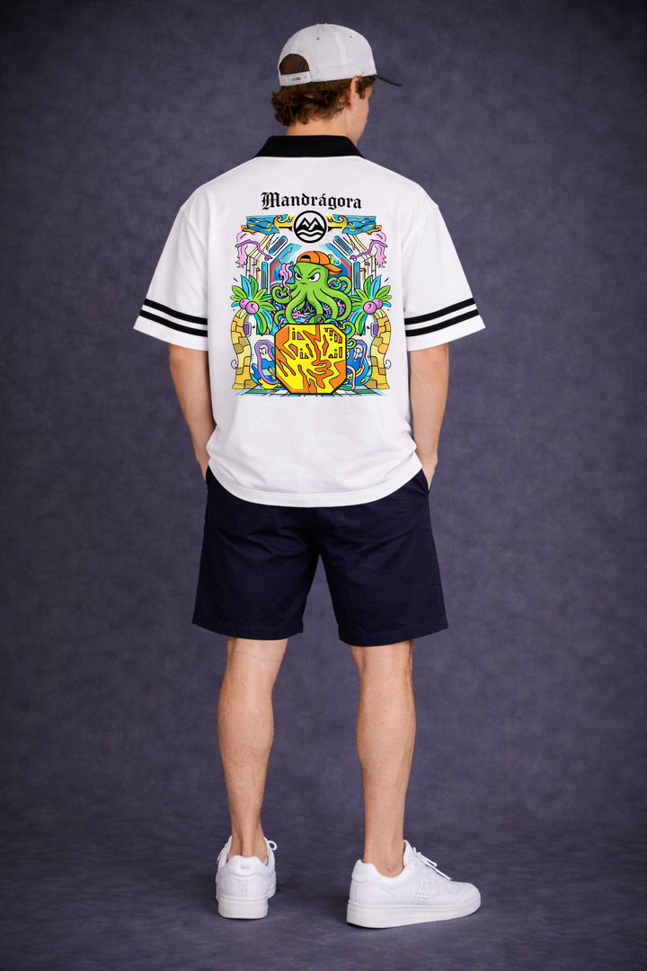 Mandrágora Kraken Crest Box Fit Shirt