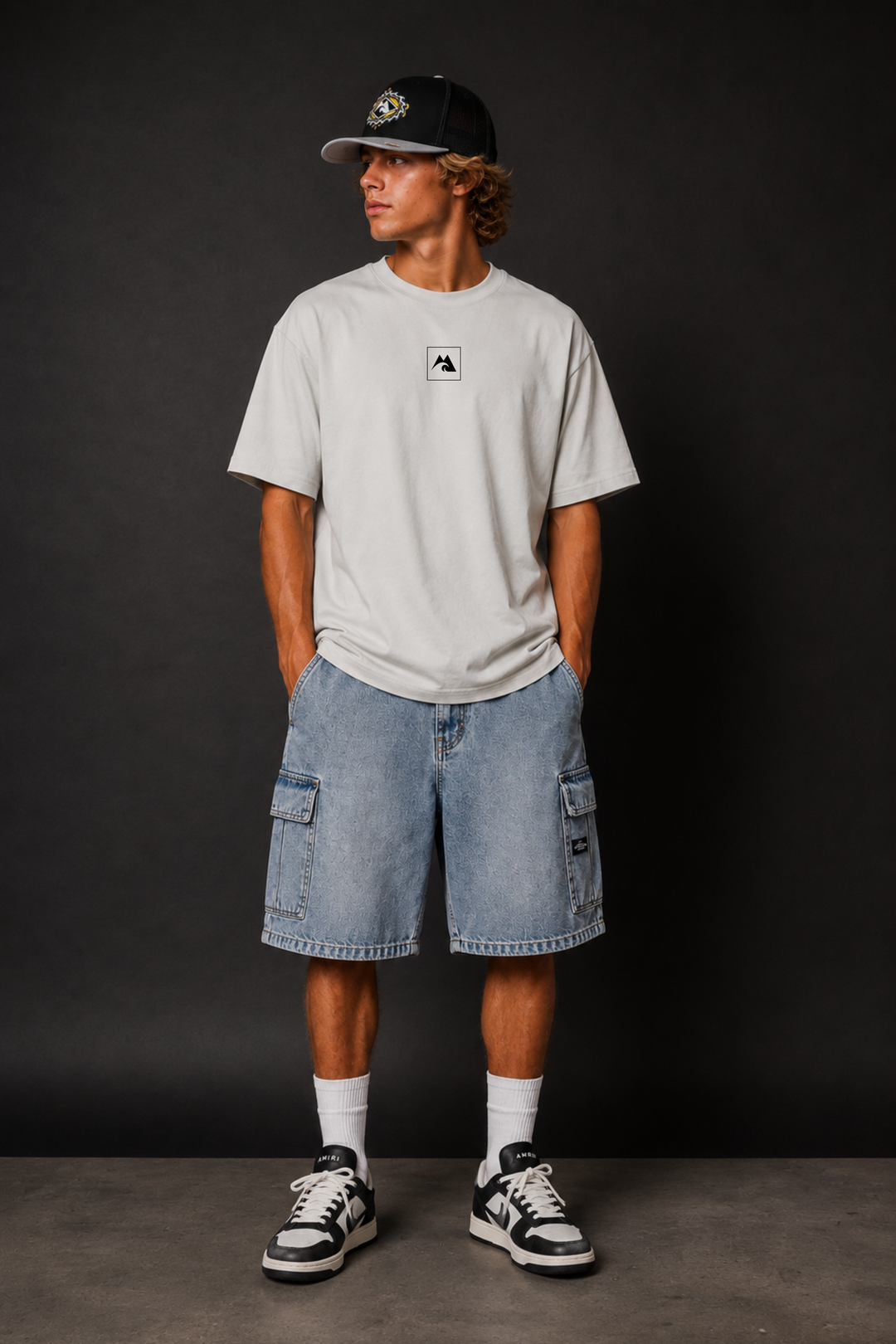 Essential Relax Tee . Relax fit