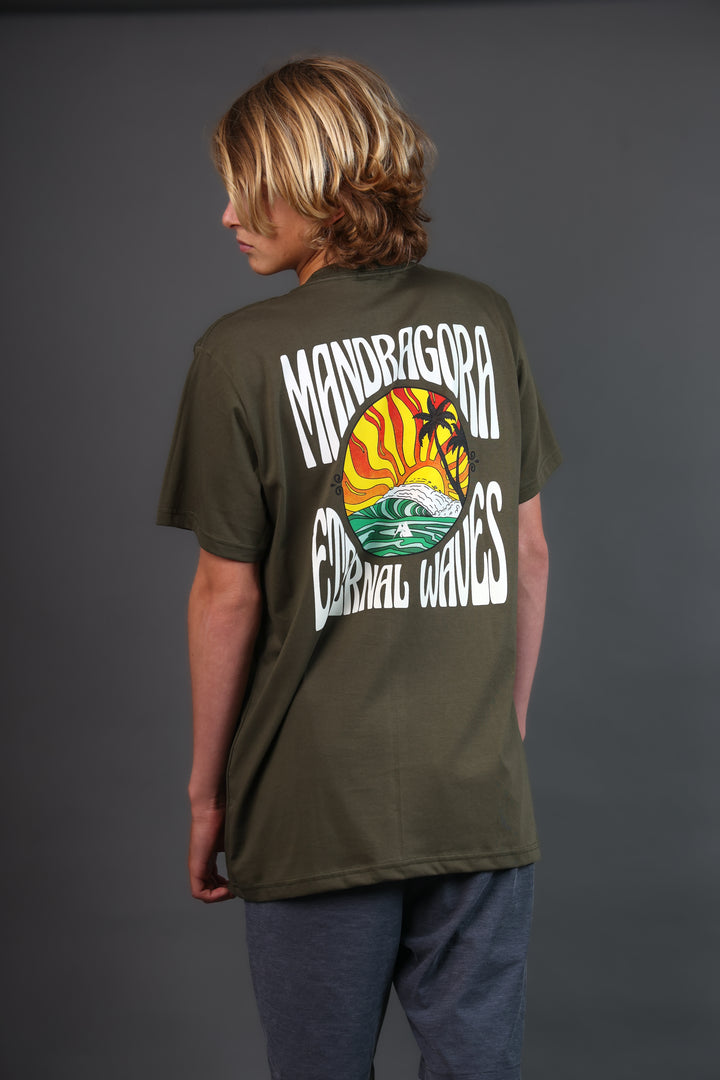 Regular Fit. Eternal Waves Tee