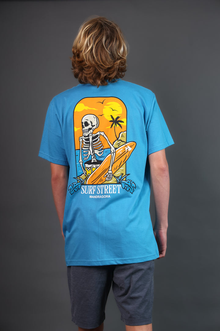 Tees regular fit. Sunset Bones