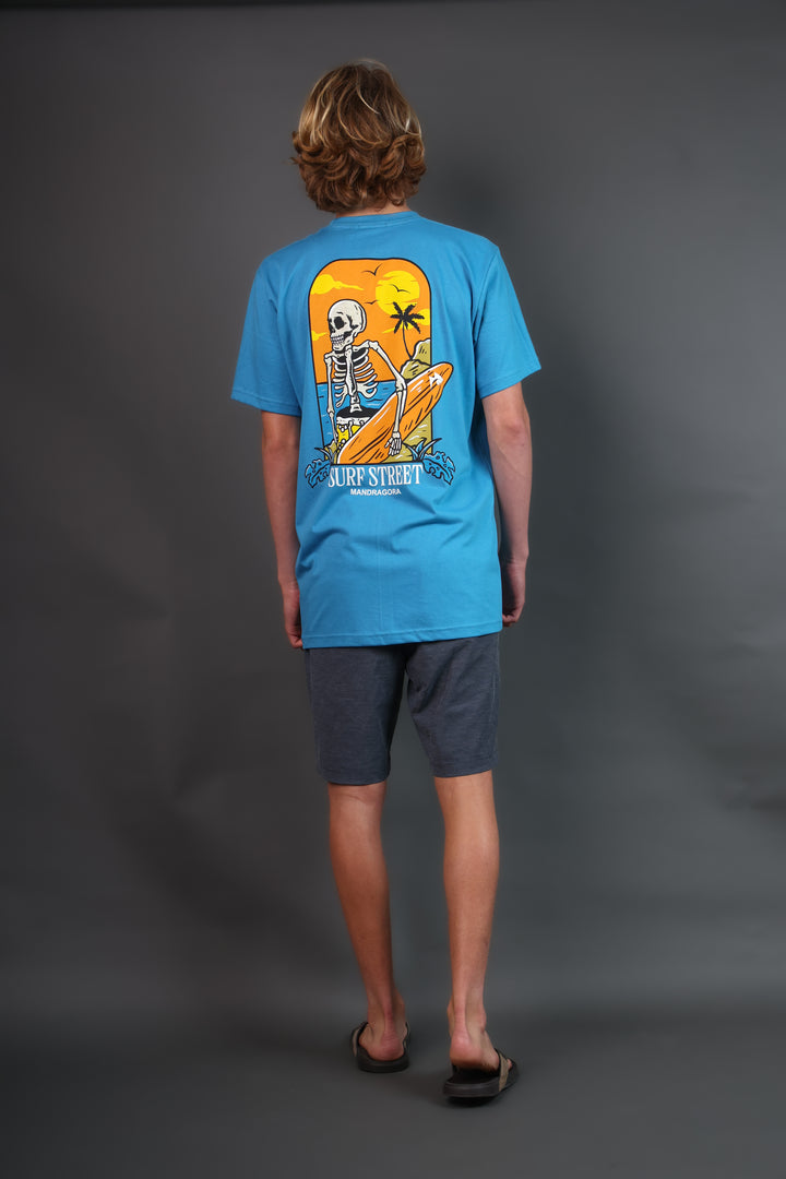 Tees regular fit. Sunset Bones